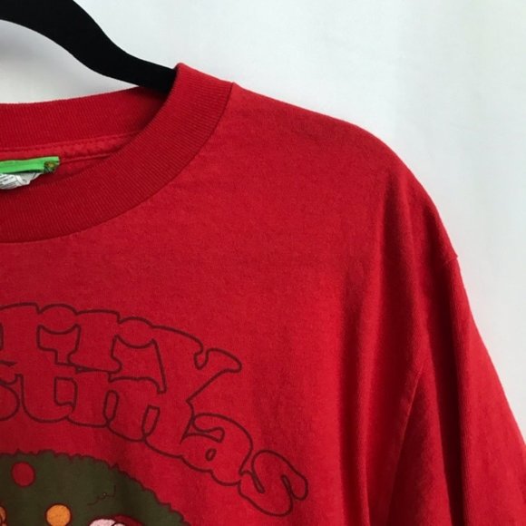 SESAME STREET Characters group picture Merry Christmas red graphic tee size Med - Picture 4 of 10